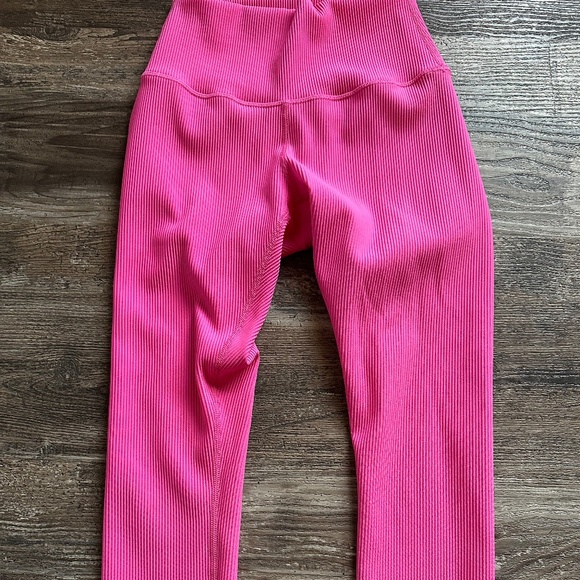 zyia capris - Picture 1 of 1